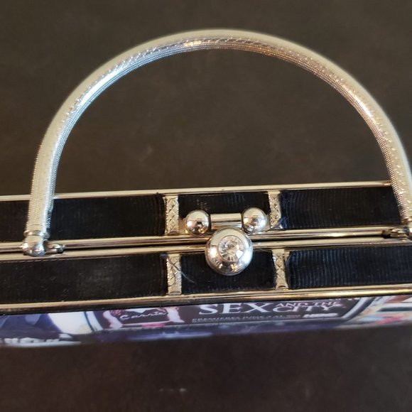 CLUTCH PURSE - Picture 2 of 4